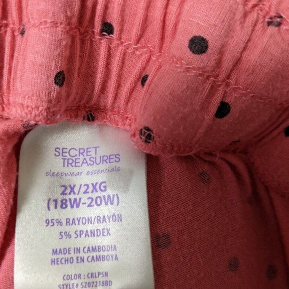 Bundle of Women's Pajama's Size 2XL - Picture 3 of 11